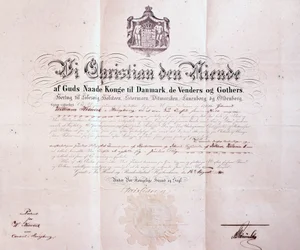 Brevetto firmato da Cristiano IX di Danimarca che nomina William Keswick console danese a Hong Kong, Cina, 1880