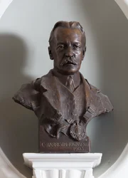 Scultura di Charles Harrison Townsend