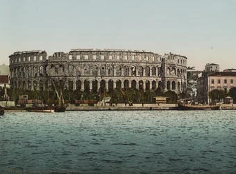 Arena del Mare, Pola, c.1900 (stampa fotomeccanica)