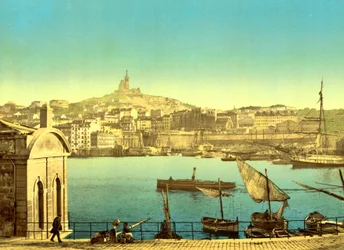 Notre Dame de la Garde da Quai de la Joilette, Marsiglia, 1890-1900 circa (stampa fotografica)Francia,