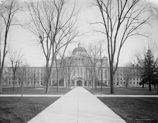University Hall, Università del Michigan