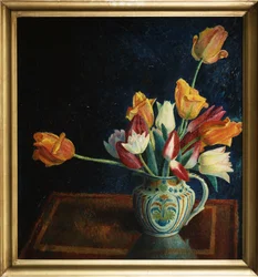 Tulipani in una brocca dello Staffordshire