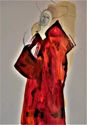 Donna eterea in rosso