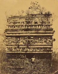 Chichén-Itzá: Ala destra del Palazzo delle Monache