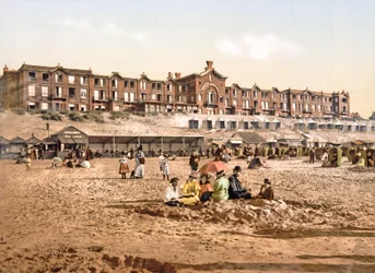 Hotel Orange dalla spiaggia di Scheveningen, pub. c.1900