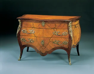 Comò rococò