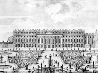 La facciata sud di Hampton Court