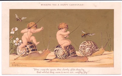 Cartolina di Natale vittoriana di due bambini nudi che cavalcano lumache scortati da vespe su uno sfondo dorato