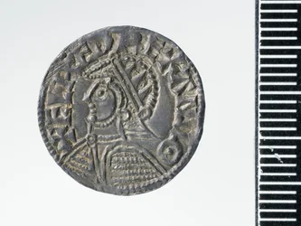 Penny di Æthelred II, zecca di Londra, 978 (argento) (dritto di 3706819)