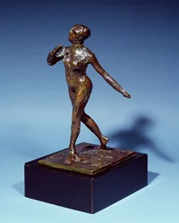Danzatrice inchinata, fusa c.1919