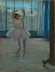 Ballerina in posa per un fotografo (Ballerina davanti alla finestra)