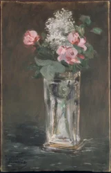 Fiori in un vaso di cristallo