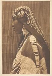 Ragazza Wishham, Profilo