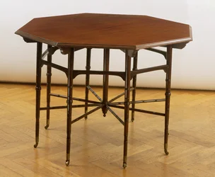 Tavolo ottagonale, prodotto da Collinson e Lock, c.1875