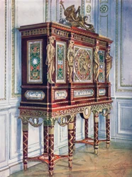 Cabinet di gioielli della regina Maria Antonietta: di mogano, dorato, intarsiato, scolpito e con placche dipinte