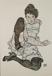Donna seduta con le gambe raccolte, 1917