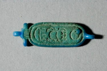 Perla con il cartiglio di Tutankhamon, Nuovo Regno, regno di Tutankhamon, 1336-27 a.C.