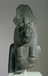 Busto di Sakhmet da una statua seduta, dal Precinto di Mut o dal tempio funerario di Amenhotep III