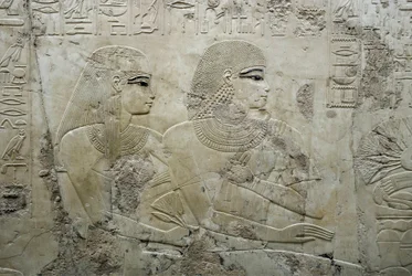 Antichità egizia: bassorilievo che rappresenta gli ospiti di un banchetto funebre - Tomba del Visir Ramose (XVIII dinastia) - Luxor, Tebe, Tomba dei Nobili