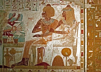 Dipinto decorativo della tomba di Userhat (Ursehat) con sua moglie Mutneferet (Moutneferet) che ricevono offerte