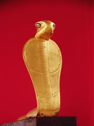 Figura del cobra Netjer-Ankh, dalla tomba di Tutankhamon (c.1370-1352 a.C.) Nuovo Regno