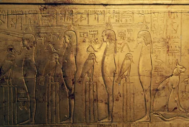 Rilievi del primo registro del pannello esterno della seconda cappella funeraria, Tesoro di Tutankhamon, Egitto, Civiltà Egizia, Nuovo Regno, Dinastia XVIII