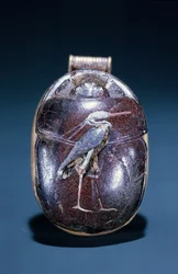 Scarabeo con airone, dalla tomba di Tutankhamon, Nuovo Regno