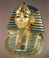 La maschera funeraria d