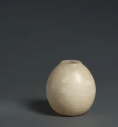 Vaso a forma di uovo di struzzo, Nuovo Regno, c.1540-1296 a.C.