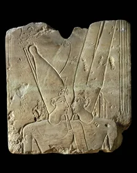 Il faraone Ramses II e il dio Amun ...