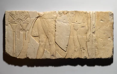 Rilievo che raffigura una scena di offerta, da Tell el-Amarna, Nuovo Regno, c.1353-1336 a.C.
