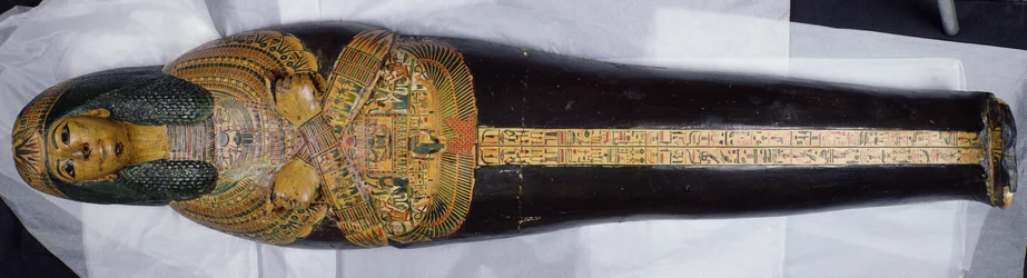 Coperchio interno della mummia di Nesyamun, possibilmente trovata a Deir El-Bahri, Nuovo Regno, c.1100 a.C.