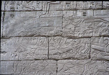 Il popolo del mare, battaglia navale di Ramses III, Medinet Habu, 1195-64 a.C.