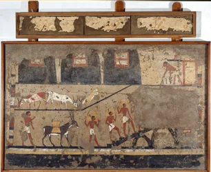 Antichità egiziana: il trasporto del grano sul dorso dei muli e degli uomini. Detrempe su argilla e paglia dalla tomba del Generale e Cancelliere del Re Iti a El Ghebelen vicino a Luxor. 2200-2000 a.C. Torino, Museo Egizio