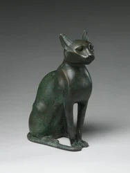 Statuetta di gatto destinata a contenere un gatto mummificato