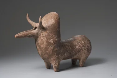 Rhyton di Amlash a forma di toro Zebu
