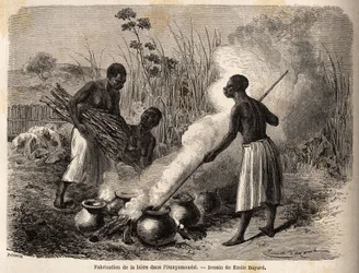 La produzione della birra, nella regione dei Grandi Laghi, Africa, disegno di Emile Bayard (1837-1891), illustrando il viaggio di scoperta in Africa, dal 1860 al 1863 del Capitano Speke. Incisione in "Le tour du monde", a cura di Edouard Charton