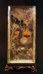 Vaso di vetro con motivi trasparenti e rilievi, di Emile Gallé (1846-1904), Francia