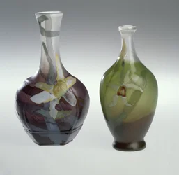Marqueterie su vetro e vaso inciso c.1900