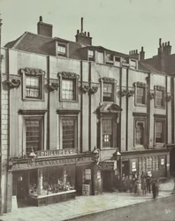 36-38 Aldersgate Street: Shaftesbury House, Londra, 1879