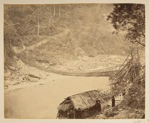Ponte sospeso di canne sul Teesta, verso il Bhootan. Vedute di Darjeeling. 1870