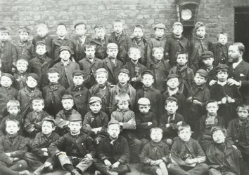 Chaucer Street School: gruppo di ragazzi, 1895