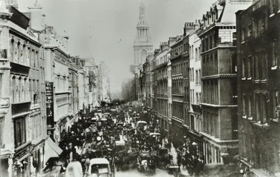 Cheapside, guardando a est verso Bow Church, Città di Londra, 1880