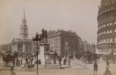 Vista generale di Charing Cross