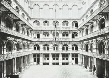 Hop Exchange: interno della sala est, Southwark Street, Londra, 1890