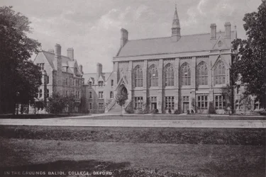 Nei Giardini del Balliol College, Oxford