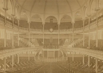 Interno del Tabernacolo di Spurgeon