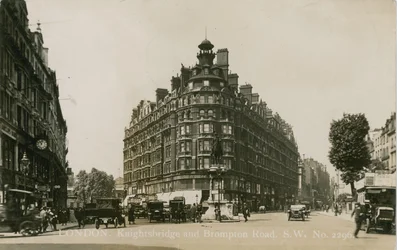 Knightsbridge e Brompton Road, S W, Londra