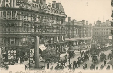 Stazione di Ludgate Hill e New Bridge Street, Londra