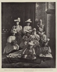 Matrimonio di Lady Margaret Grosvenor con il principe Adolphus di Teck a Eaton Hall, Chester, la sposa, lo sposo e le damigelle